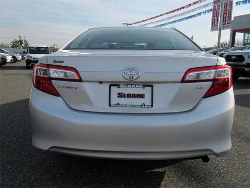 2014 Toyota Camry LE