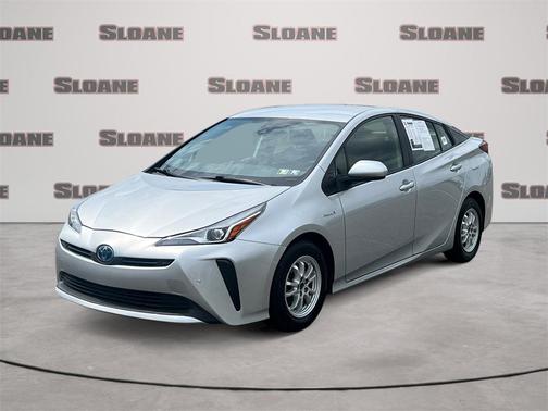 2021 Toyota Prius LE
