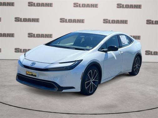 2024 Toyota Prius XLE