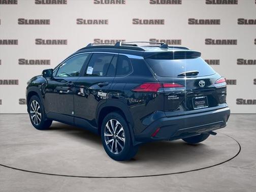 2025 Toyota Corolla Cross XLE