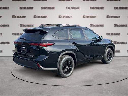 2025 Toyota Highlander Hybrid XLE