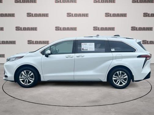 2024 Toyota Sienna Limited 7-Passenger