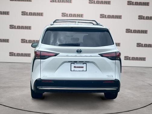 2024 Toyota Sienna Limited 7-Passenger