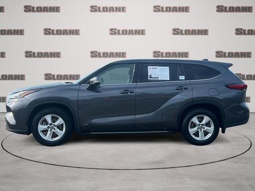 2022 Toyota Highlander Hybrid LE