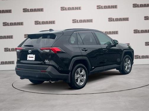 2023 Toyota RAV4 Hybrid XLE