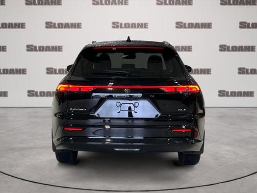 2025 Toyota Crown Signia XLE