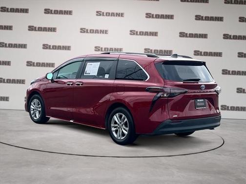 2024 Toyota Sienna XLE 7 Passenger
