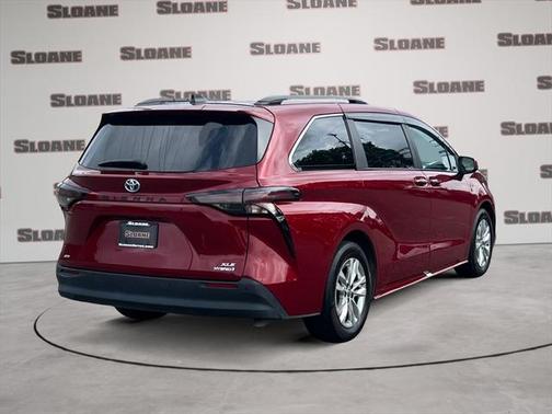 2024 Toyota Sienna XLE 7 Passenger