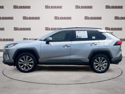 2020 Toyota RAV4 XLE Premium