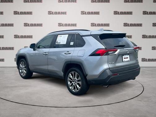 2020 Toyota RAV4 XLE Premium