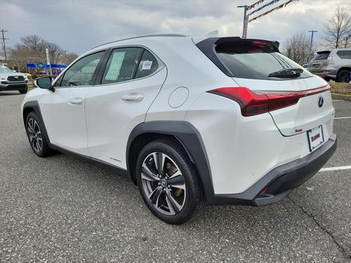 Eminent White Pearl 2019 Lexus UX 250h Base