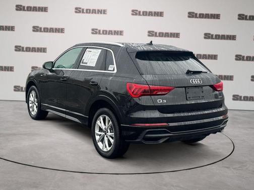 2023 Audi Q3 Premium 45 TFSI S line quattro Tiptronic