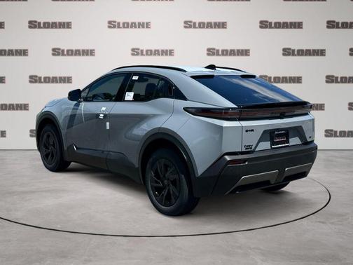 Cement Gray 2026 Toyota C-HR SE