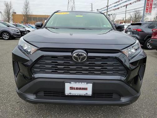 2019 Toyota RAV4 LE