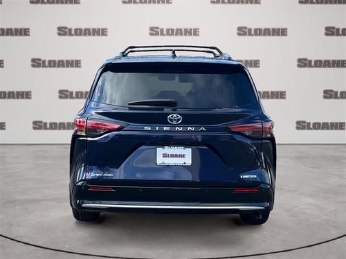 2025 Toyota Sienna Limited