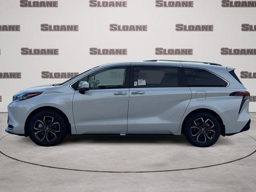 Wind Chill Pearl 2026 Toyota Sienna Platinum