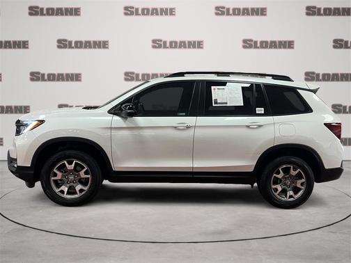 2022 Honda Passport AWD TrailSport