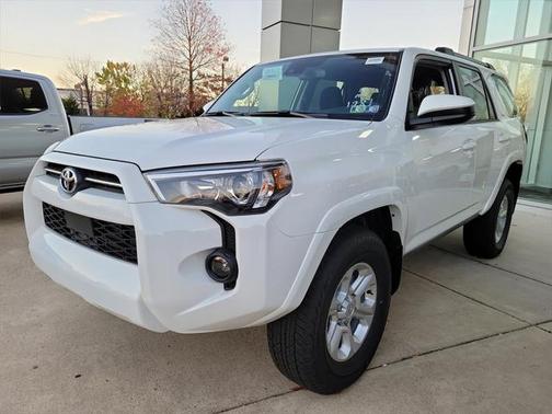 2023 Toyota 4Runner SR5