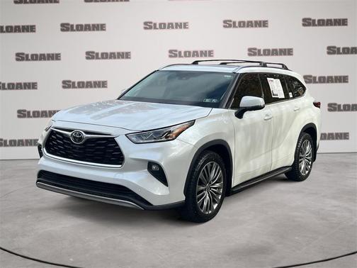 2022 Toyota Highlander Platinum