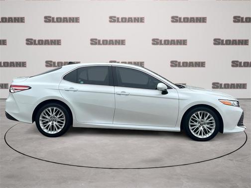 2018 Toyota Camry XLE