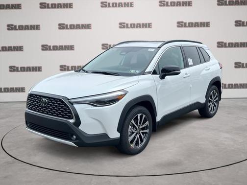 2025 Toyota Corolla Cross XLE