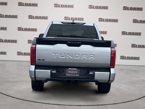 2024 Toyota Tundra Hybrid Platinum