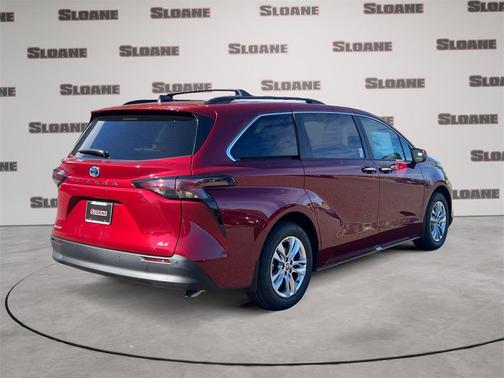 2025 Toyota Sienna XLE 7 Passenger