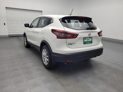 2022 Nissan Rogue Sport S