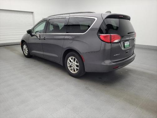 2020 Chrysler Voyager LXI