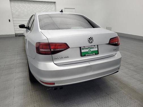 2016 Volkswagen Jetta 1.8T SEL