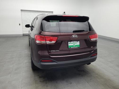 2018 Kia Sorento LX