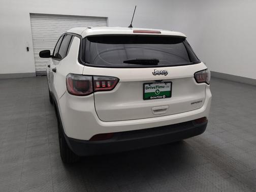 White Clearcoat 2018 Jeep Compass Sport