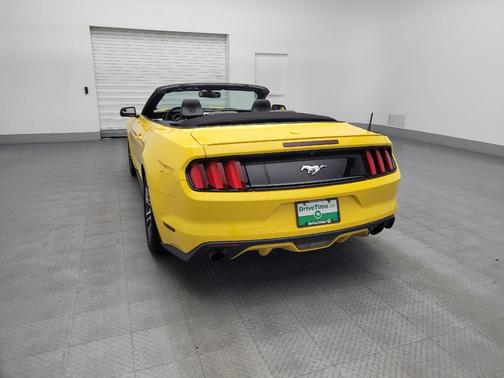 2017 Ford Mustang EcoBoost Premium