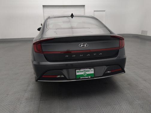 2023 Hyundai SONATA SE