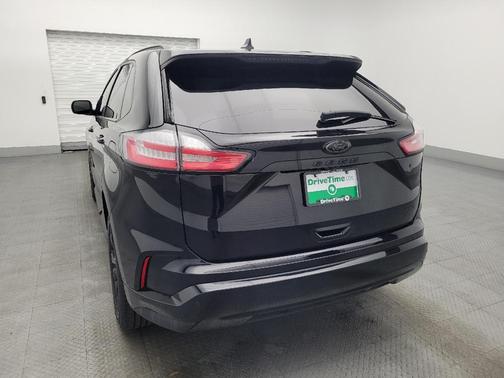 2023 Ford Edge SE
