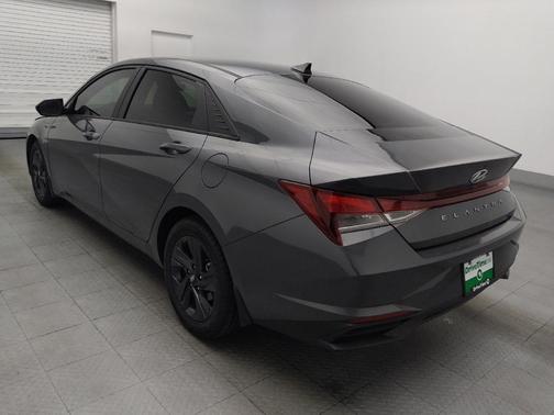 Ecotronic Gray 2023 Hyundai ELANTRA SEL