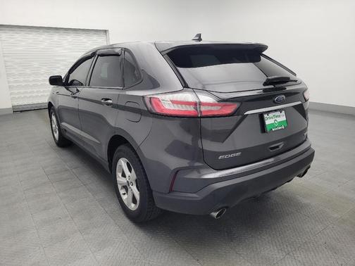 2020 Ford Edge SE