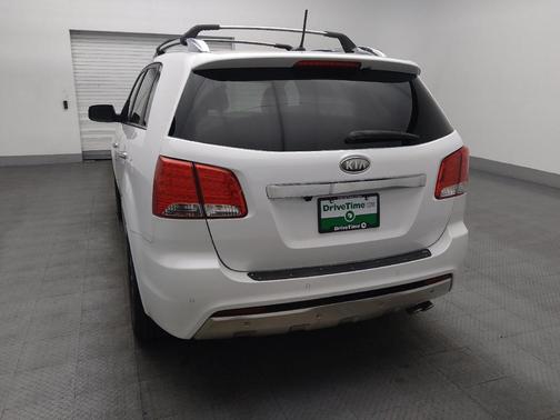 Snow White Pearl 2013 Kia Sorento SX