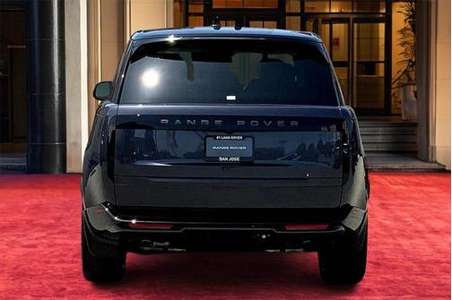 2025 Land Rover Range Rover P530 SE 7 Seat