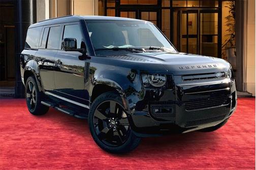 2025 Land Rover Defender 130 P400 X-Dynamic SE