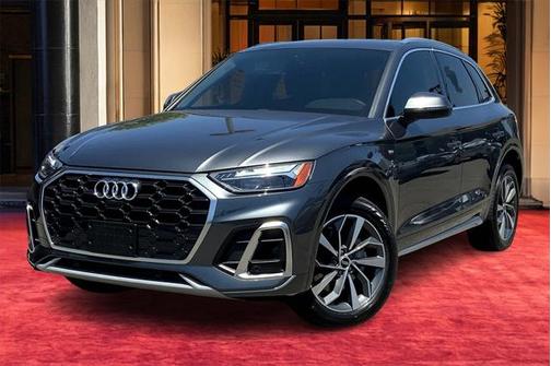 2023 Audi Q5 45 S line Premium Plus