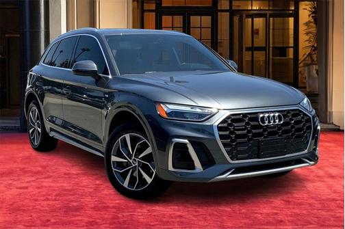 2023 Audi Q5 45 S line Premium Plus
