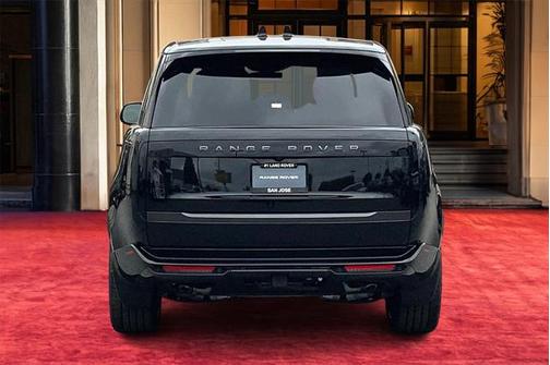 2025 Land Rover Range Rover P530 SE 7 Seat