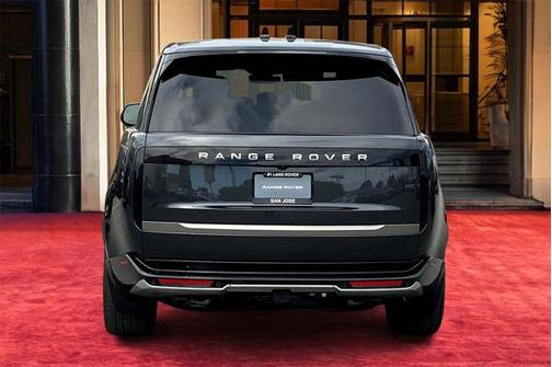 2025 Land Rover Range Rover P530 SE 7 Seat