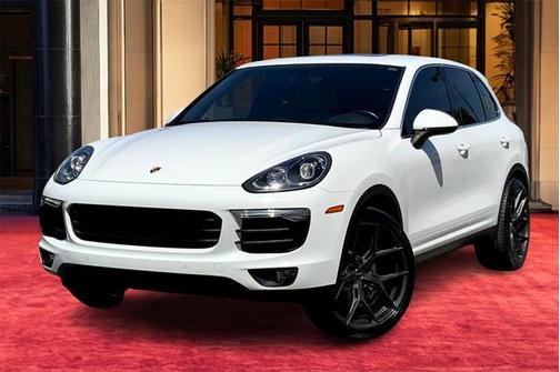2018 Porsche Cayenne Base