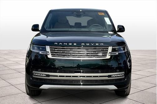 2025 Land Rover Range Rover P550e SE