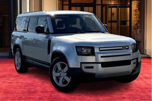 2023 Land Rover Defender 130 SE