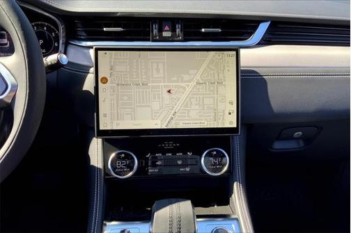 2025 Jaguar F-PACE R-Dynamic S P250 AWD Automatic