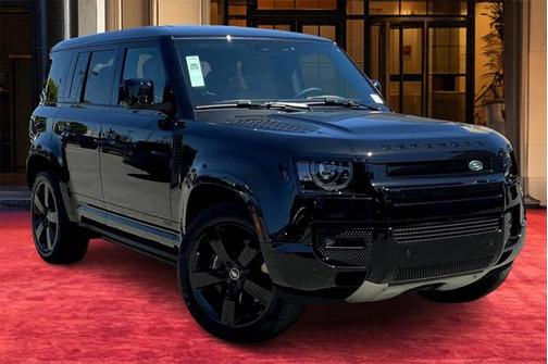 2025 Land Rover Defender 110 V8