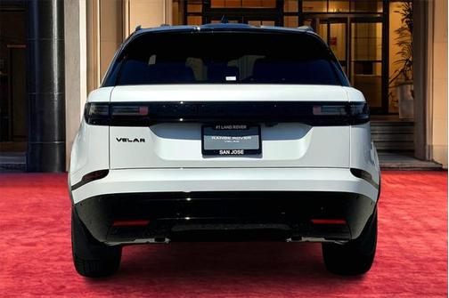 2026 Land Rover Range Rover Velar P250 SE R-Dynamic